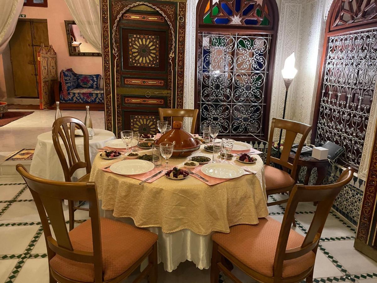 Dar Alkatib Meknes Bed & Breakfast Bagian luar foto